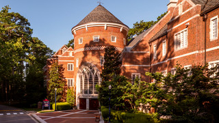 Robins School of Business