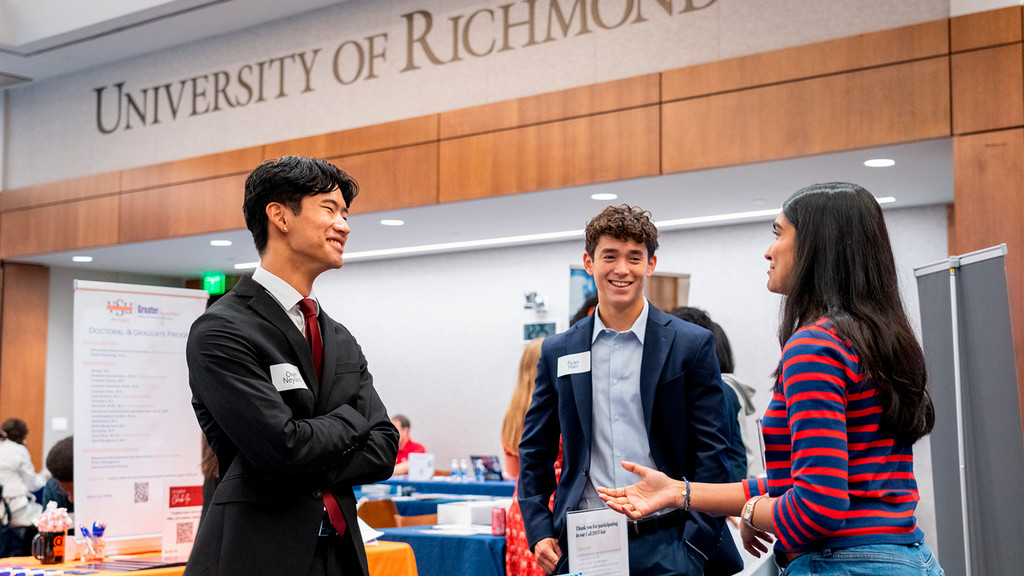 Students at a University of Richmond career fair
