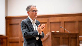 Constitutional scholar Jeffrey Rosen giving the Jepson School's inaugural lecture in leadership and the humanities