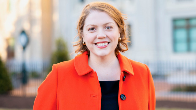 A headshot of Rachel Deane.