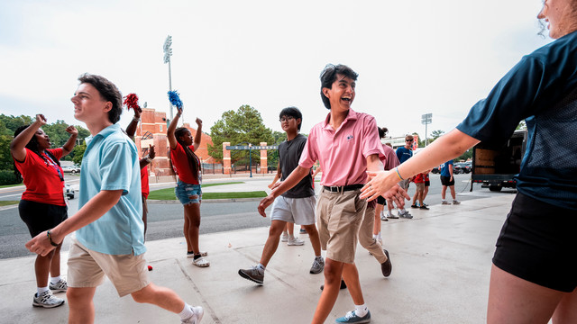 Incoming students from the class of 2029 being welcomed on campus