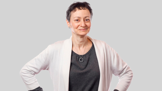 Headshot of Alisa Mayor, W’91