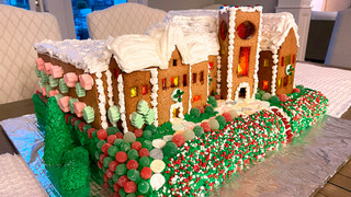 Richmond Gingerbread House 2025