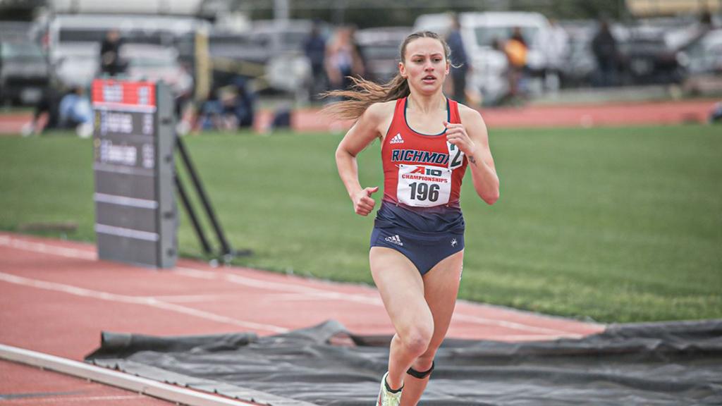 Brooke Fazio running in a race