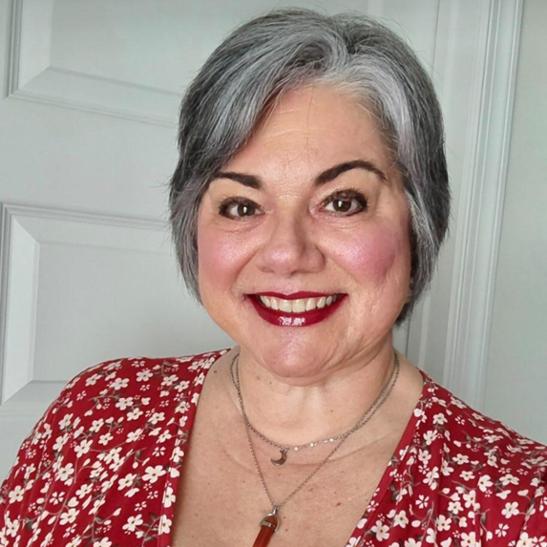 Annette Ardler headshot