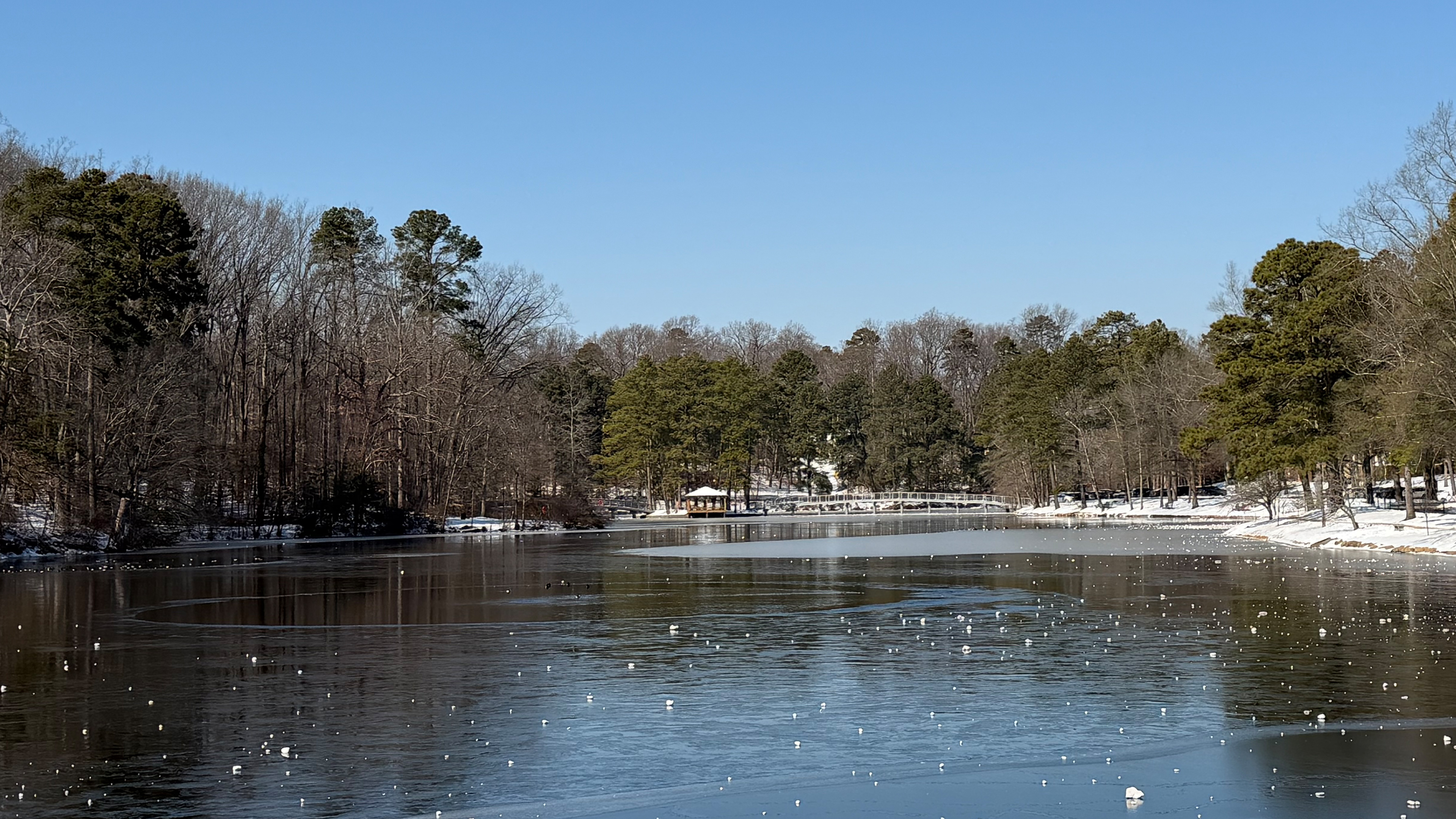 Snow and ice on Westhampton Lake