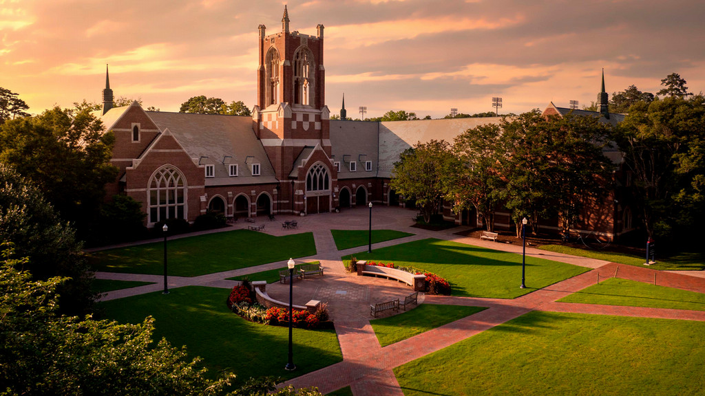 exterior photo of Stern Quadrangle