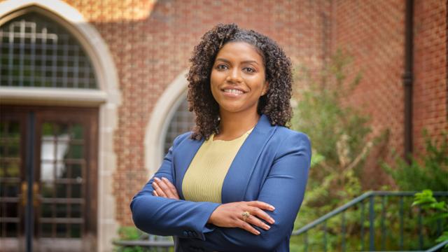 Danielle Stokes Headshot
