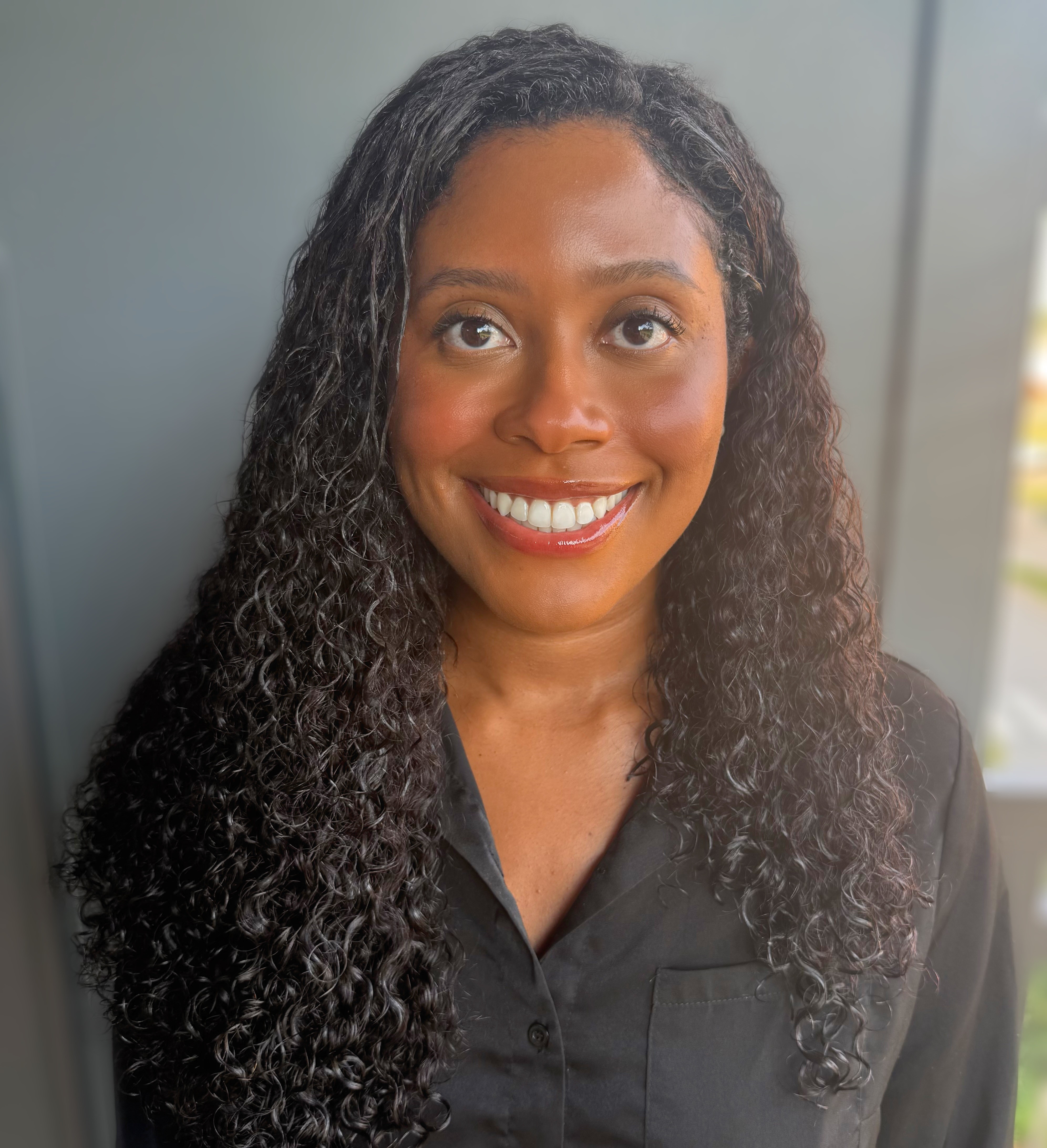 Headshot of Mariah Charlton