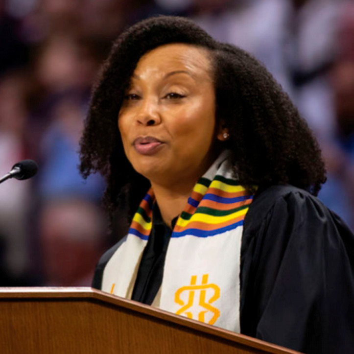 A photograph of URAA president Rasheeda Chambers speaking at Commencement 2026.